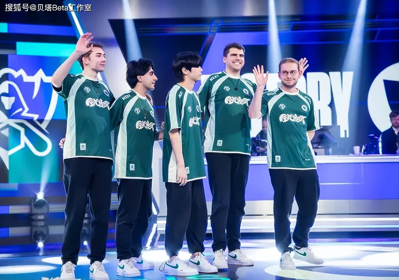 海外网友热议BLG淘汰FLY：FLY差点就3-1了！BLG是东部最弱战队